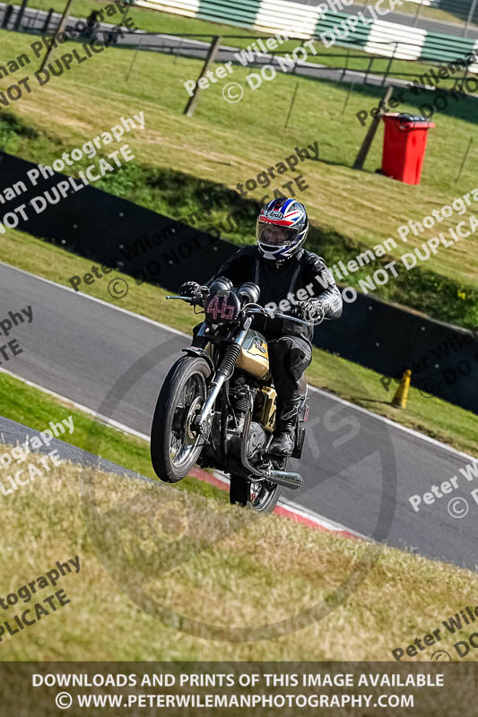 cadwell park;cadwell park photographs;cadwell trackday photographs;enduro digital images;event digital images;eventdigitalimages;peter wileman photography;racing digital images;trackday digital images;trackday photos